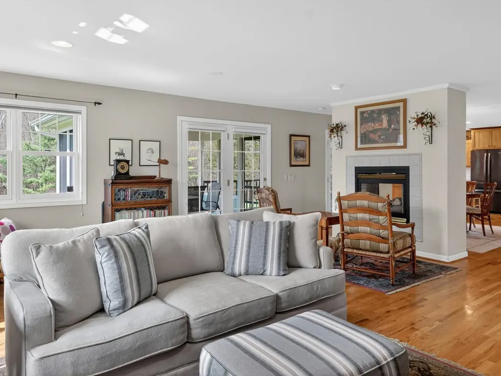 79 Featherbed Lane South Hero VT 05486