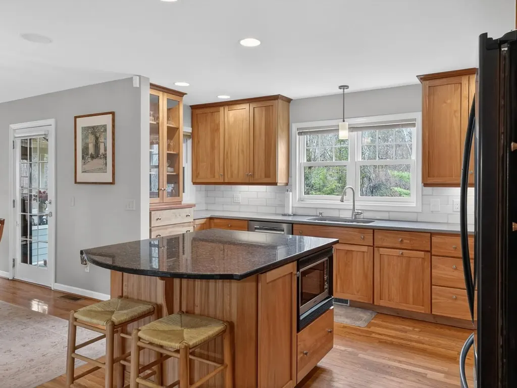 79 Featherbed Lane South Hero VT 05486