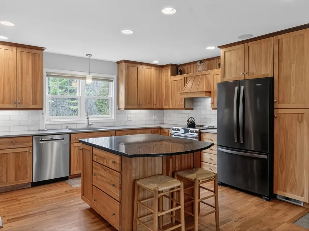79 Featherbed Lane South Hero VT 05486