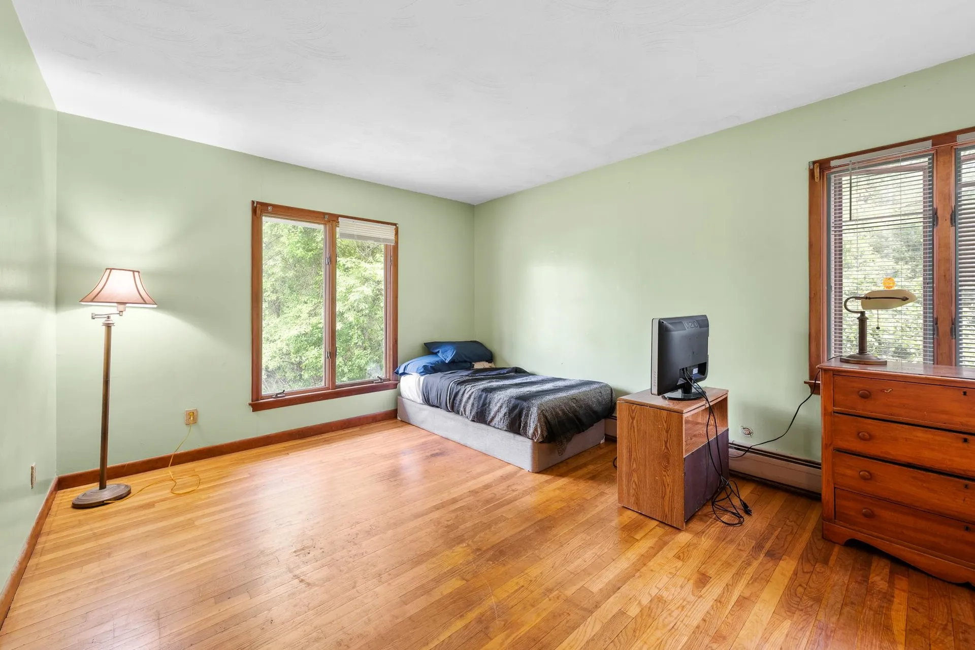 2 Parker Drive Hudson NH 03051