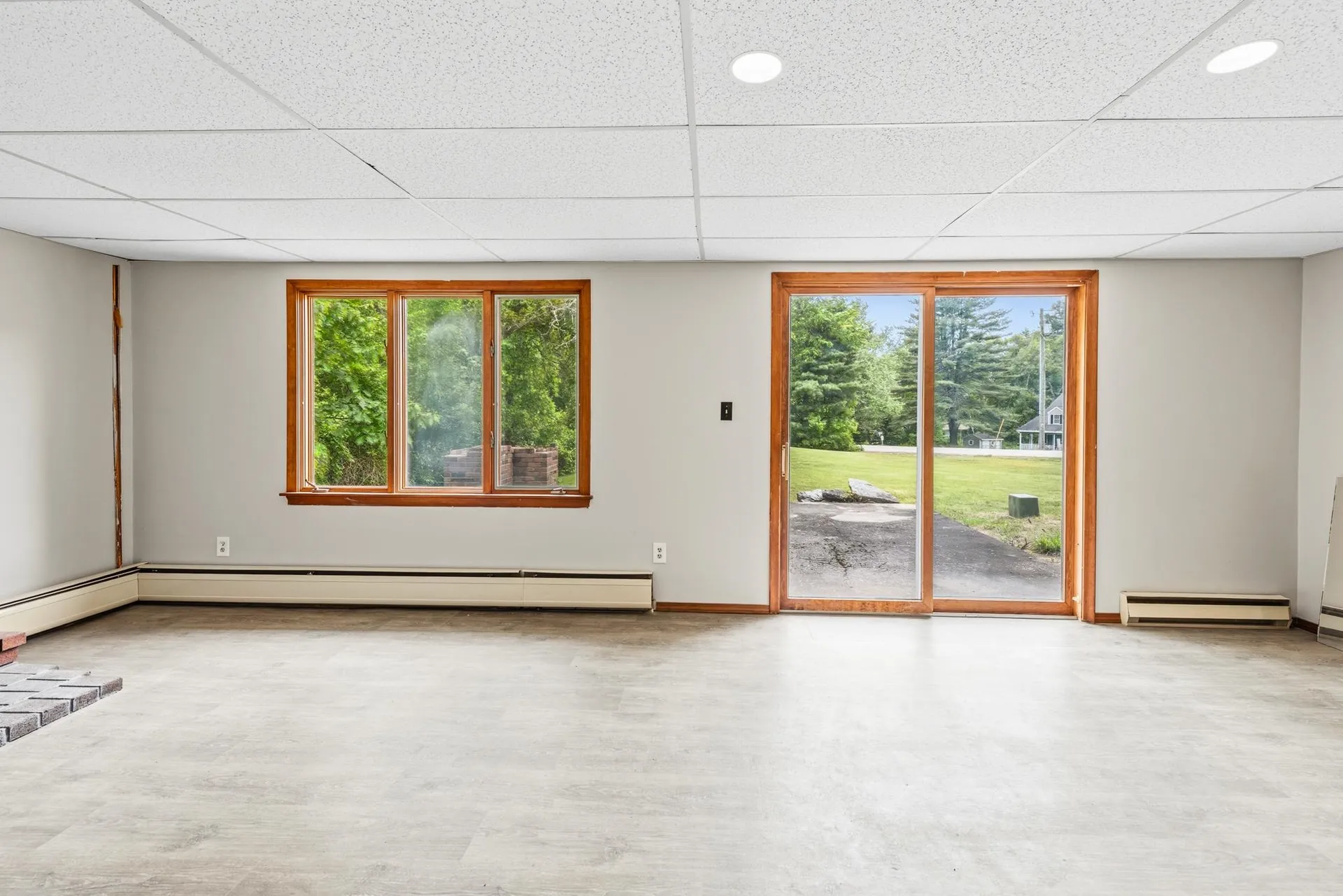 2 Parker Drive Hudson NH 03051