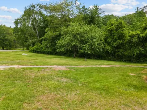 2 Parker Drive Hudson NH 03051