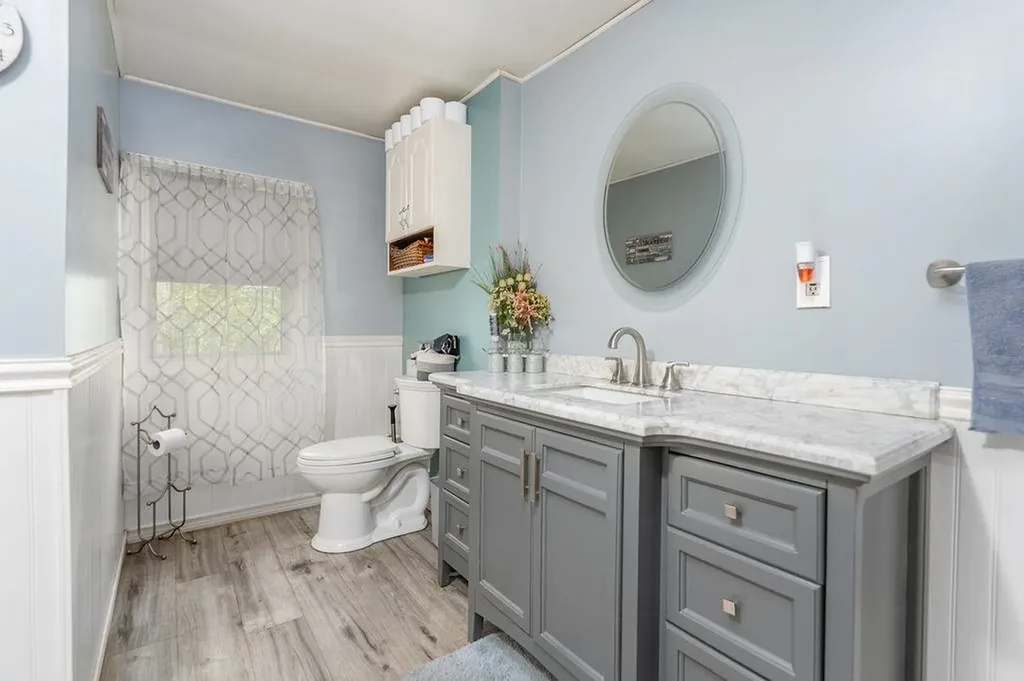 348 North Road Deerfield NH 03037