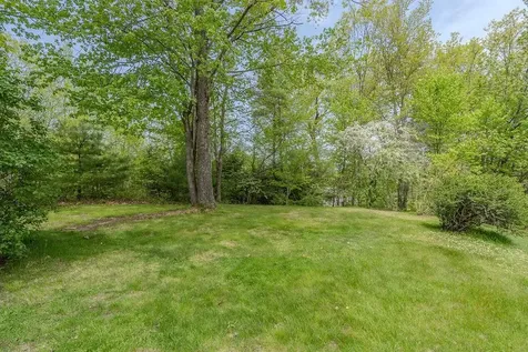 348 North Road Deerfield NH 03037
