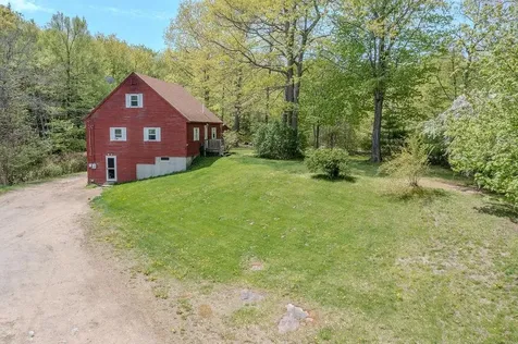 348 North Road Deerfield NH 03037