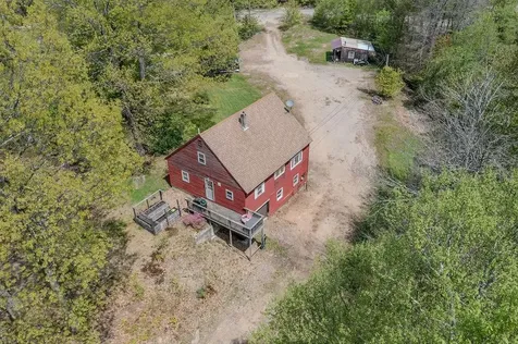 348 North Road Deerfield NH 03037