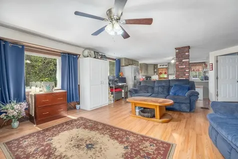 348 North Road Deerfield NH 03037