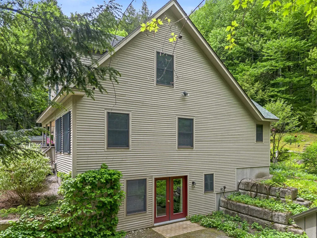 91 Bombadil Path Pittsfield VT 05762