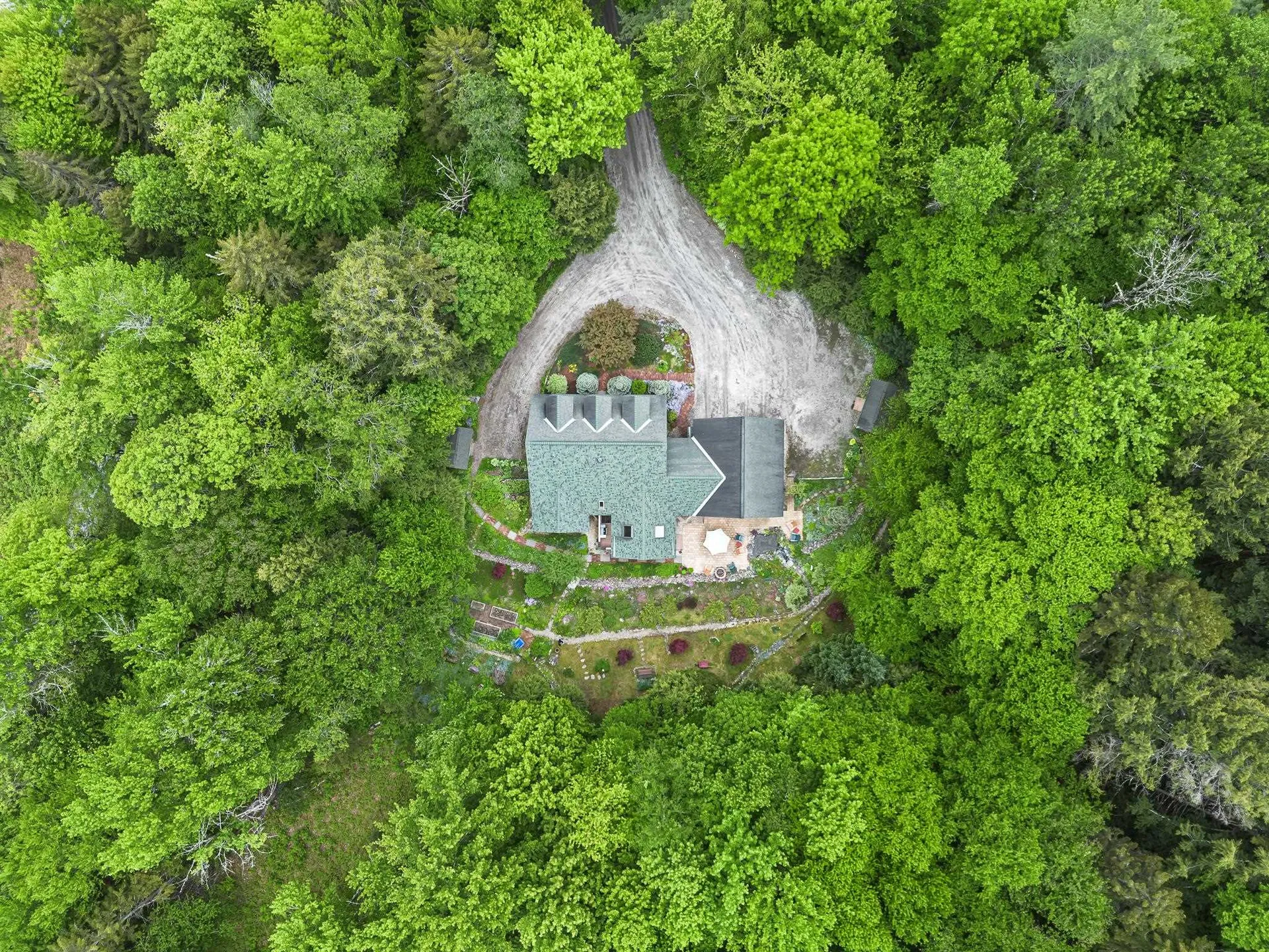 91 Bombadil Path Pittsfield VT 05762