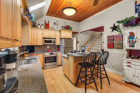91 Bombadil Path Pittsfield VT 05762