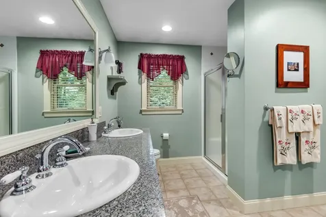 91 Bombadil Path Pittsfield VT 05762