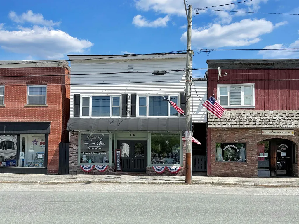 98 Main Street Colebrook NH 03576