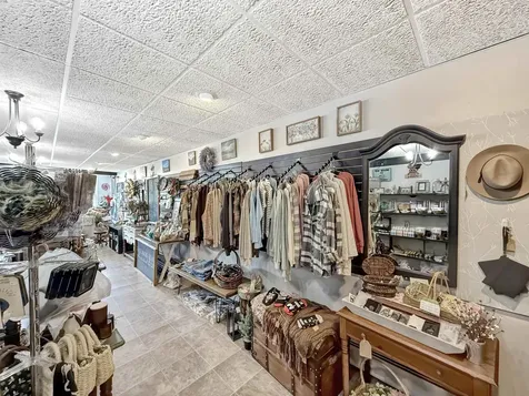 98 Main Street Colebrook NH 03576