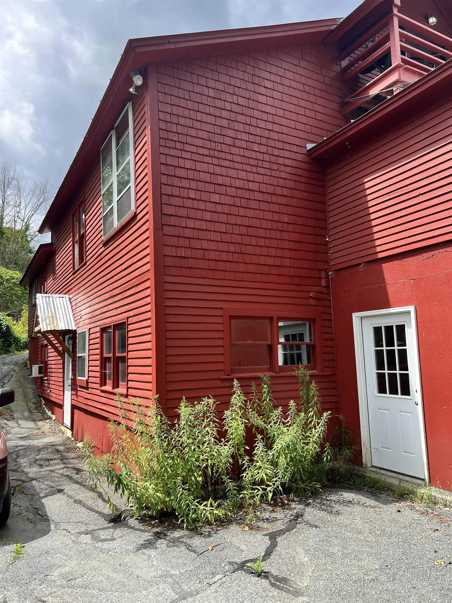 7868 Pomfret Road Pomfret VT 05053