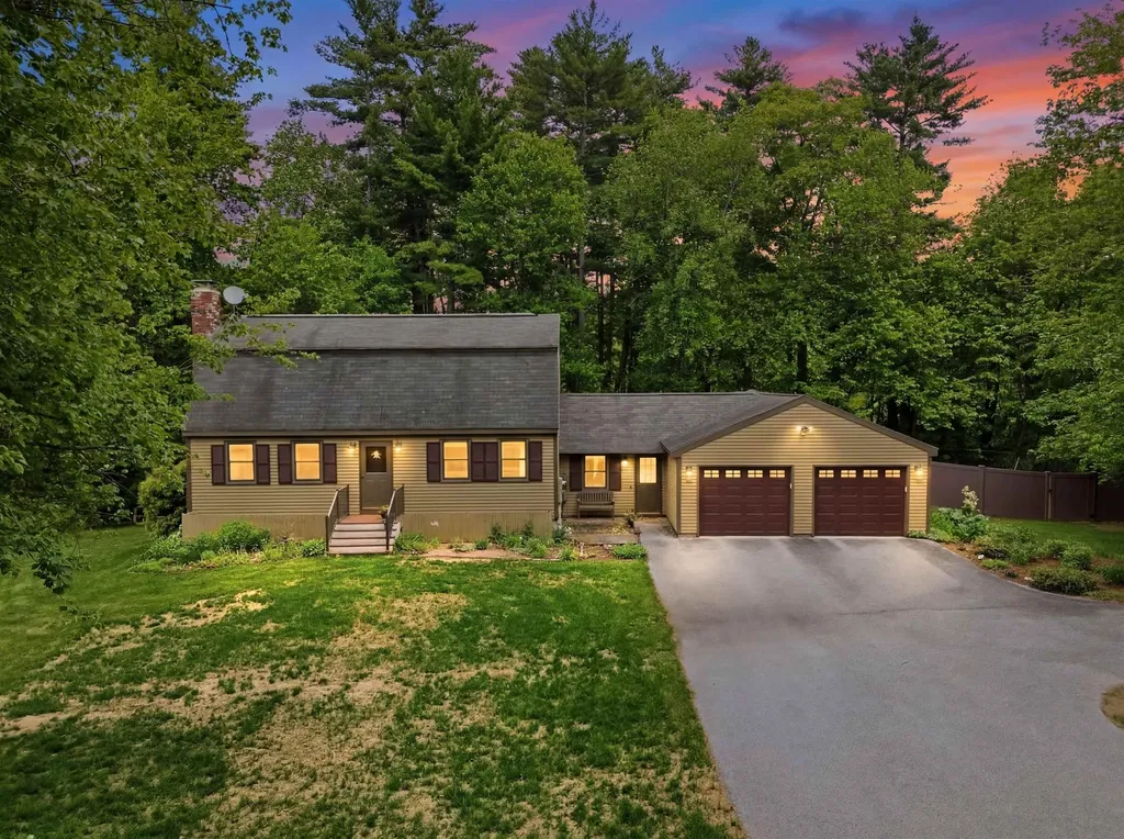 11 Mitchell Street Merrimack NH 03054