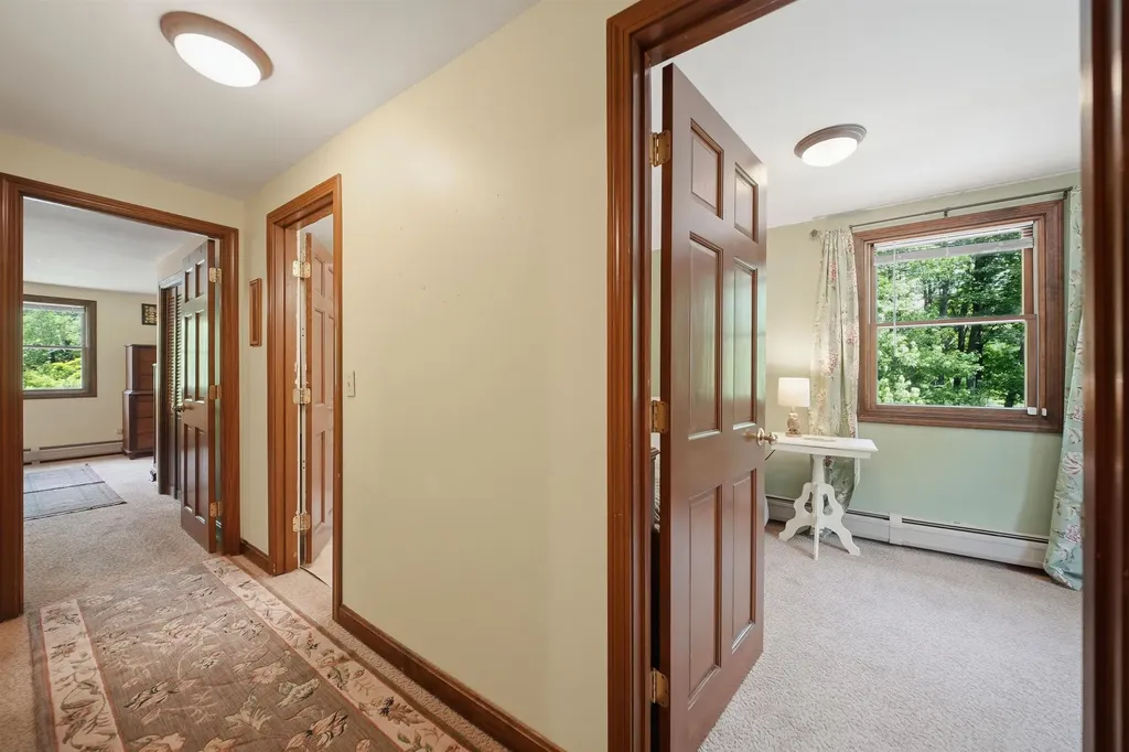 11 Mitchell Street Merrimack NH 03054