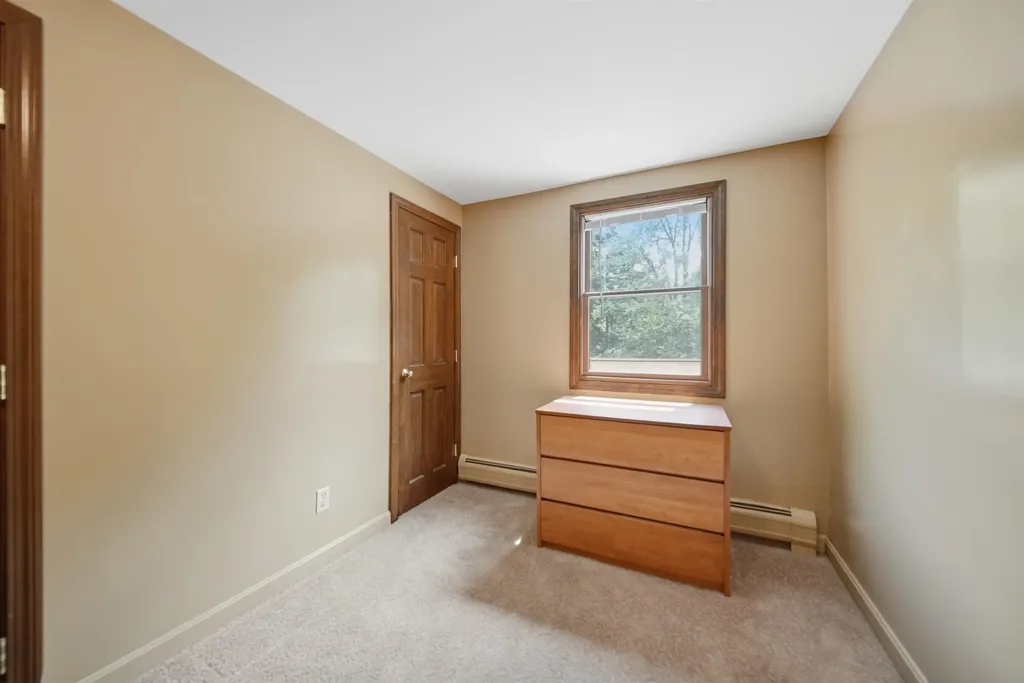 11 Mitchell Street Merrimack NH 03054