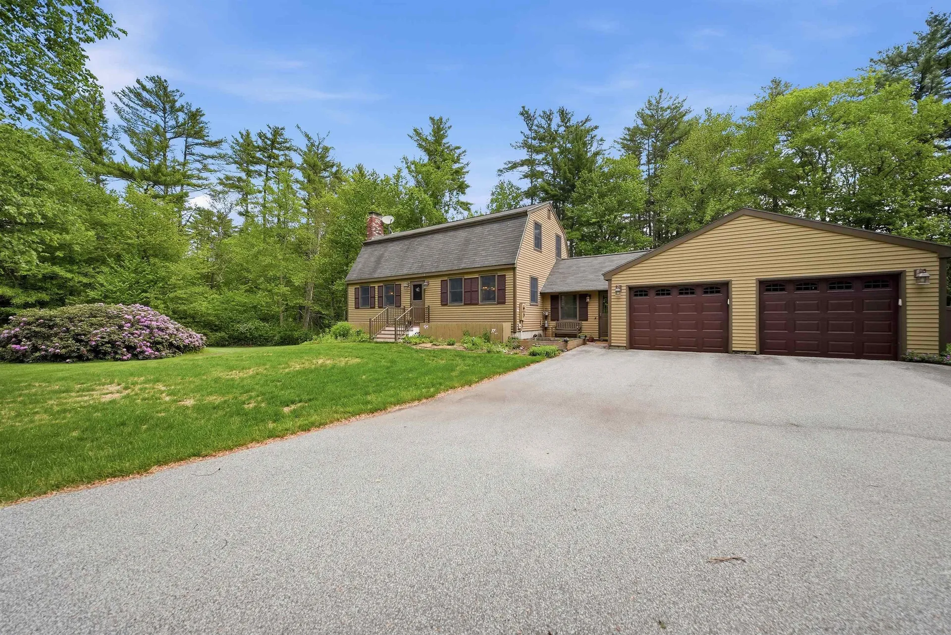 11 Mitchell Street Merrimack NH 03054