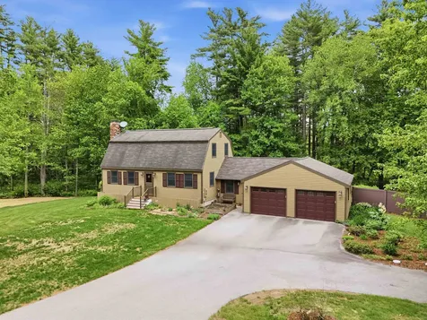 11 Mitchell Street Merrimack NH 03054