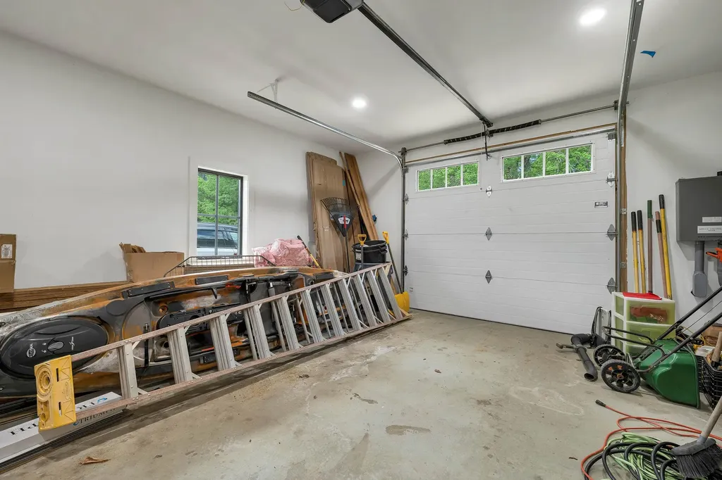 31 Powers Road Meredith NH 03253