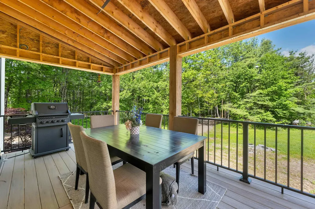 31 Powers Road Meredith NH 03253