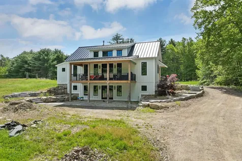 31 Powers Road Meredith NH 03253