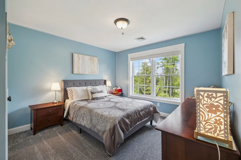 55 Lorden Road New Boston NH 03070