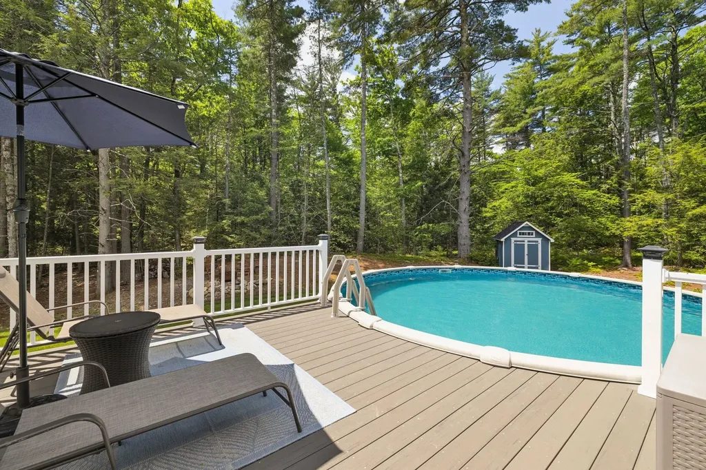 55 Lorden Road New Boston NH 03070