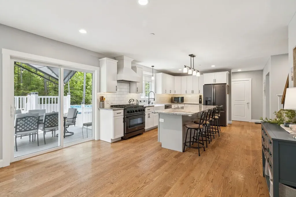 55 Lorden Road New Boston NH 03070