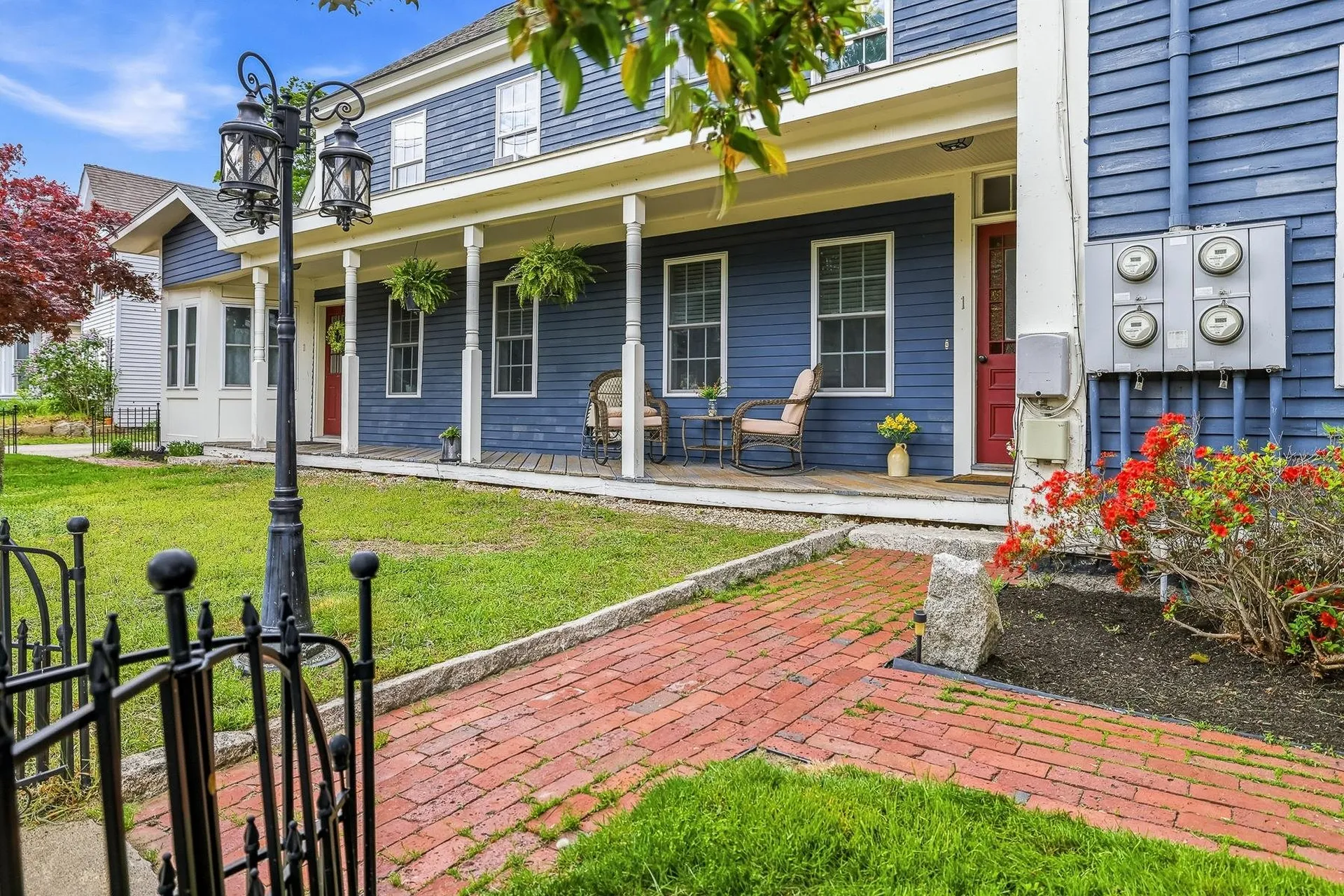 1 Old Manchester Road Raymond NH 03077