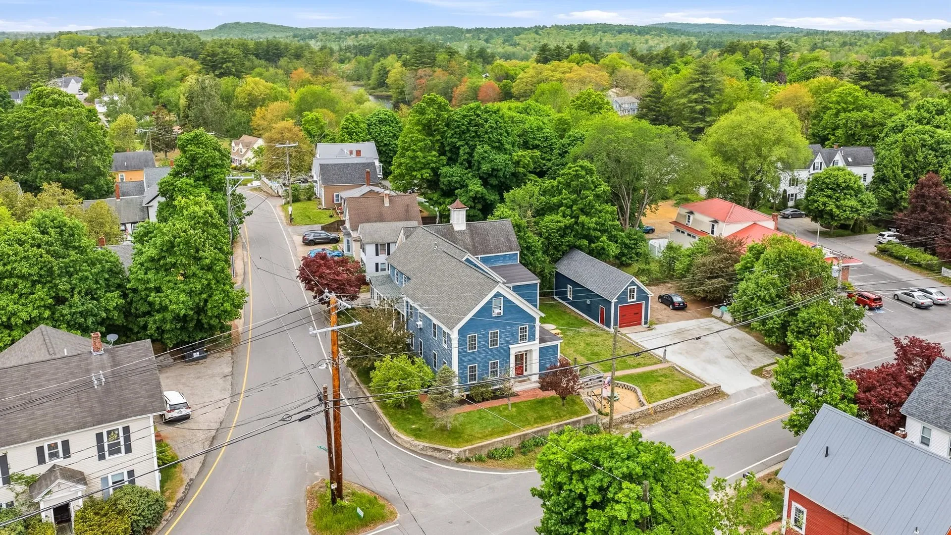 1 Old Manchester Road Raymond NH 03077