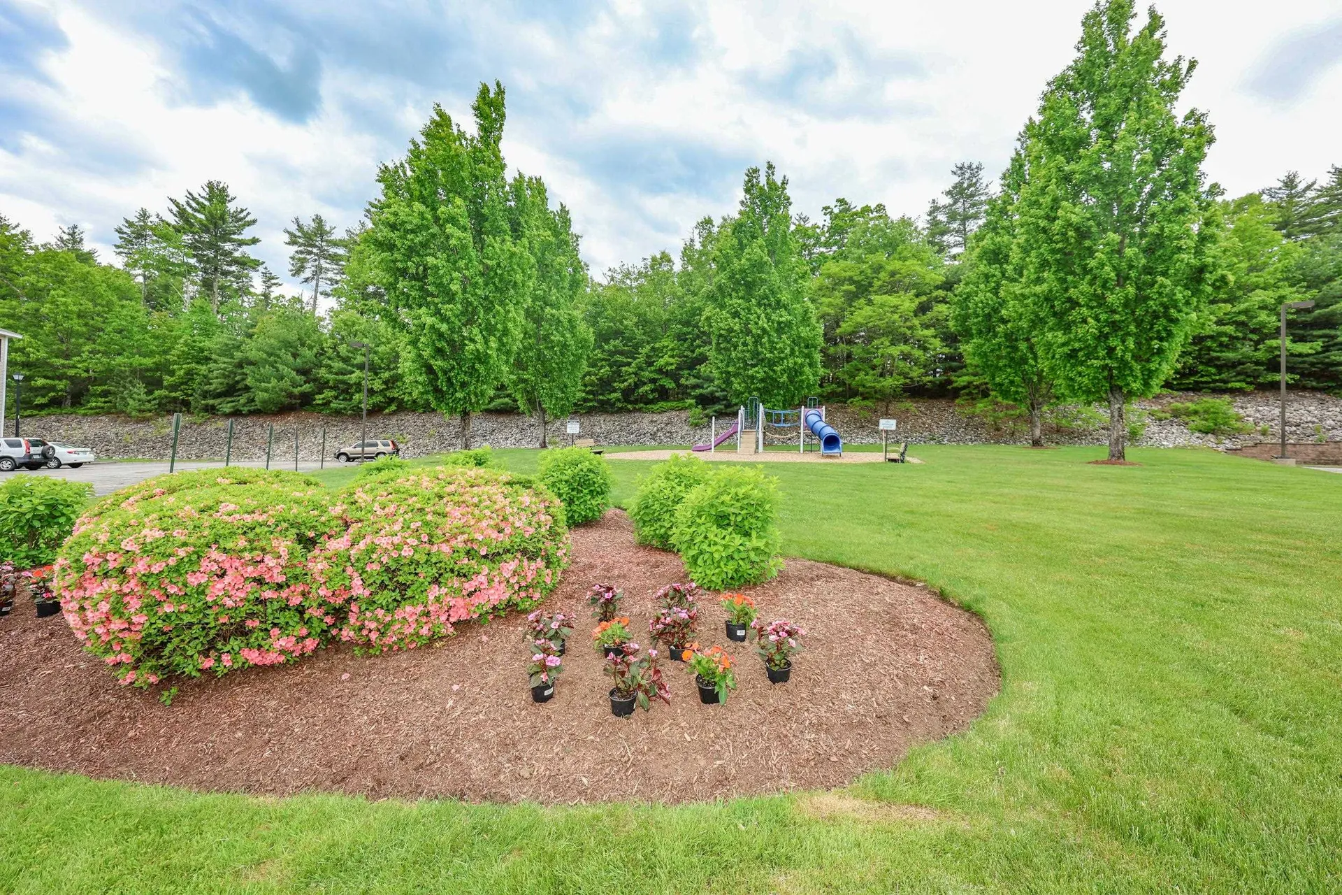 10 Vista Ridge Drive Londonderry NH 03053