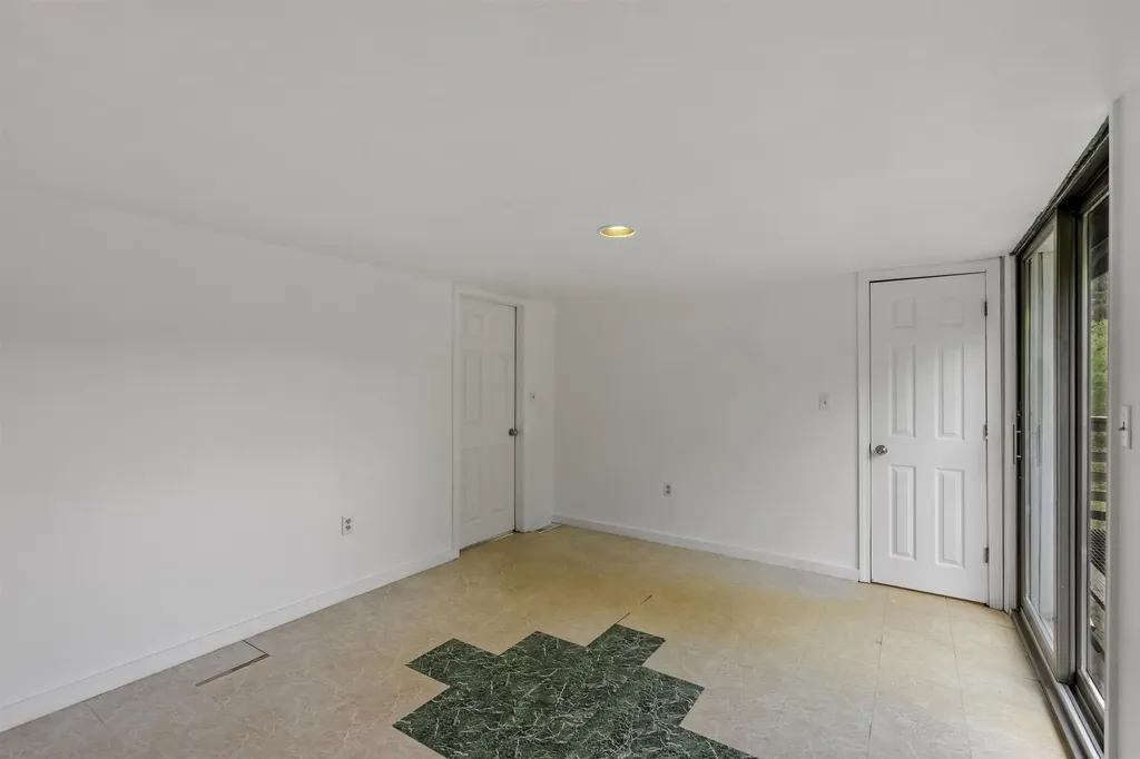110 Saint Hyacinth Street Bethel VT 05032