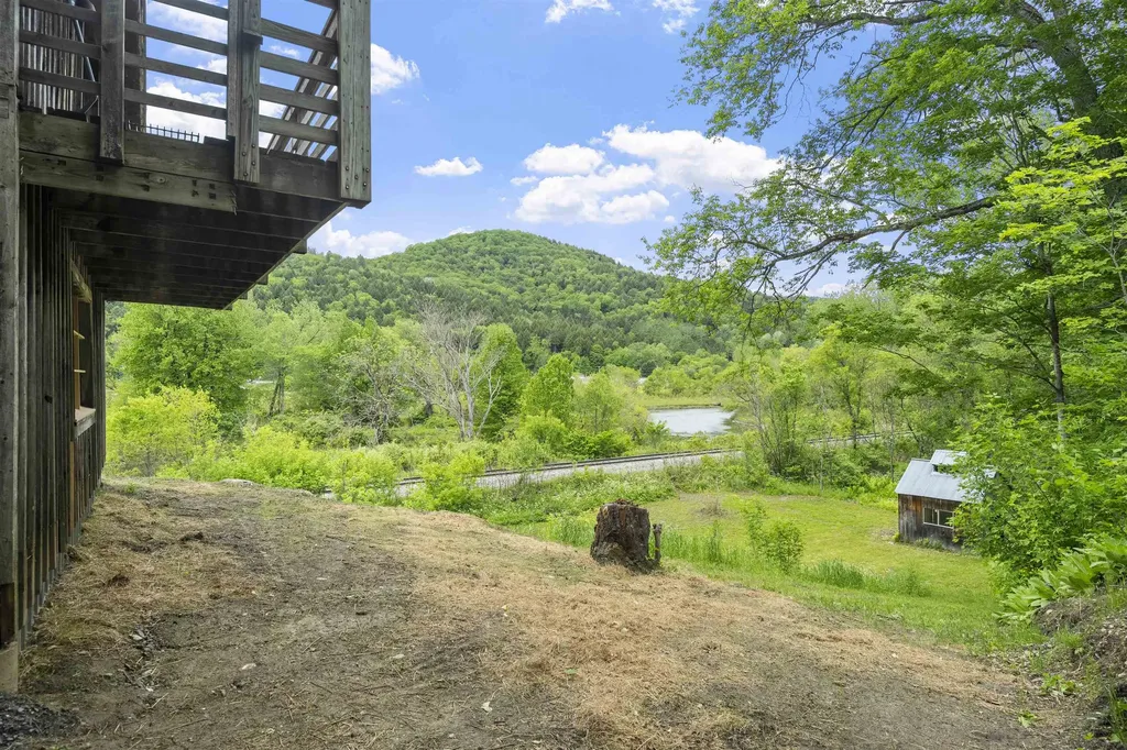 110 Saint Hyacinth Street Bethel VT 05032