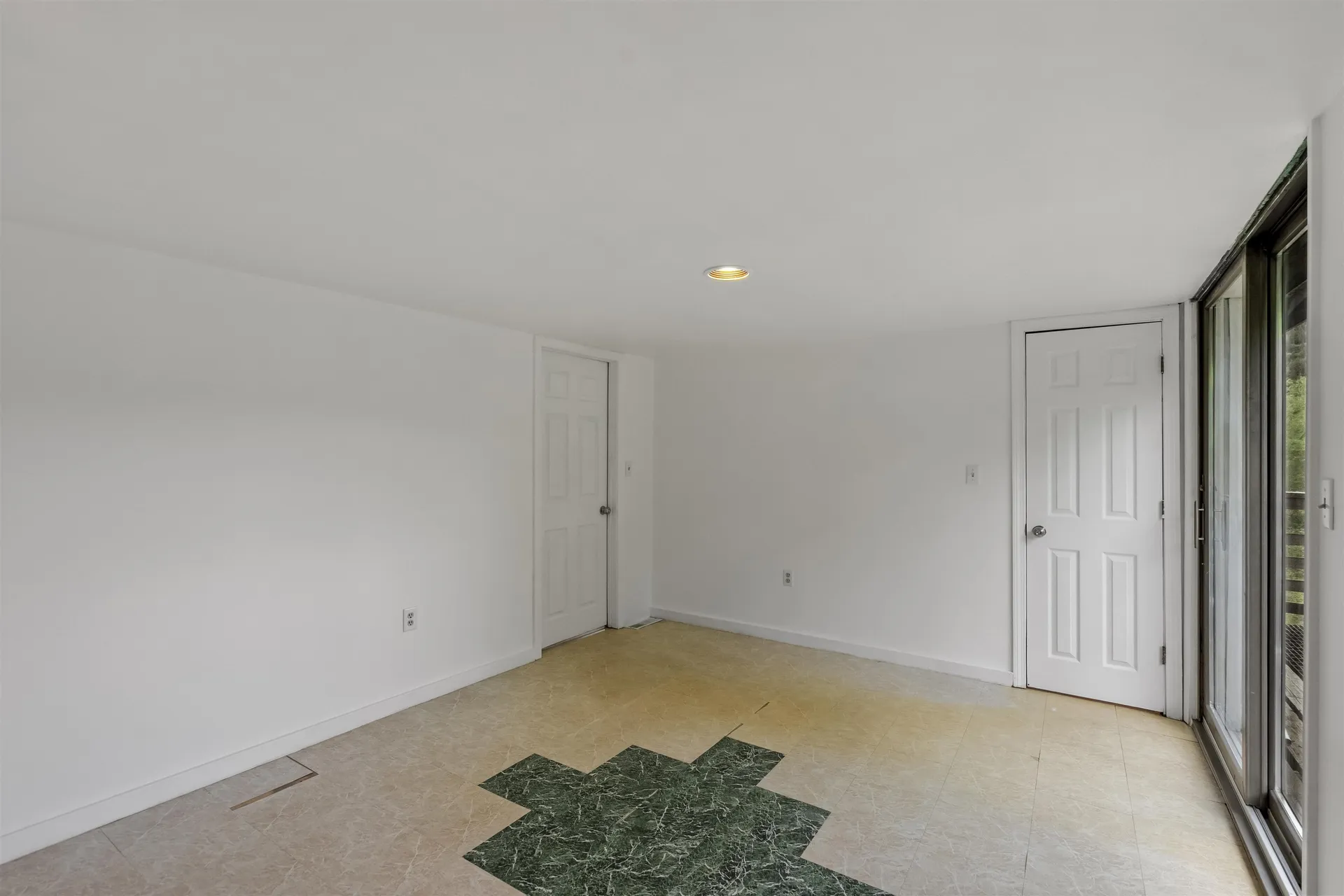 110 Saint Hyacinth Street Bethel VT 05032