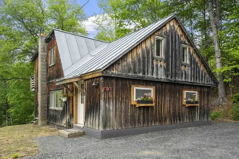 110 Saint Hyacinth Street Bethel VT 05032