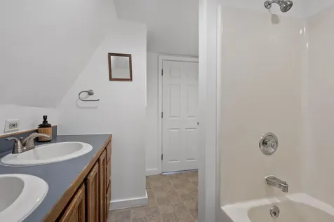 110 Saint Hyacinth Street Bethel VT 05032
