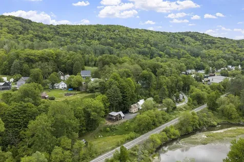 110 Saint Hyacinth Street Bethel VT 05032