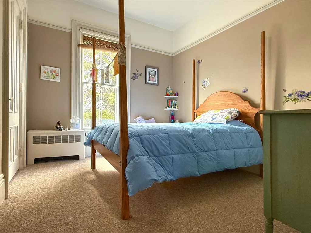 72 Main Street Vergennes VT 05491