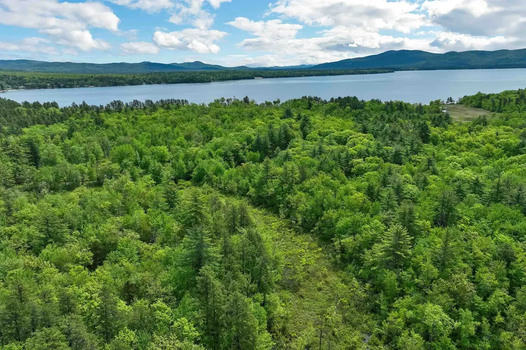 105 Nichols Road Ossipee NH 03814