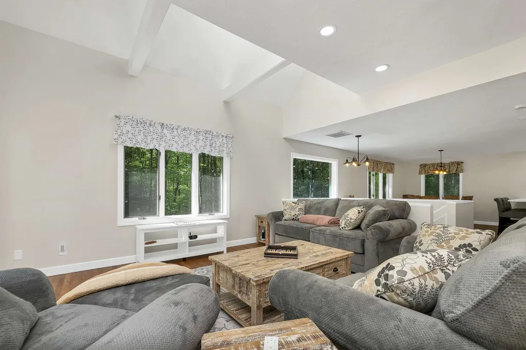 105 Nichols Road Ossipee NH 03814