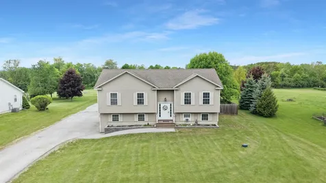 3 Dawns Way Swanton VT 05488