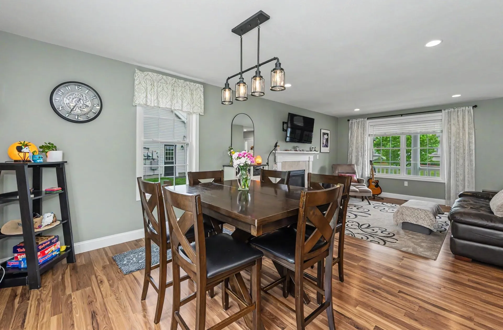 41 Schwinn Drive Nashua NH 03062
