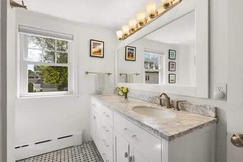 175 Wibird Street Portsmouth NH 03801