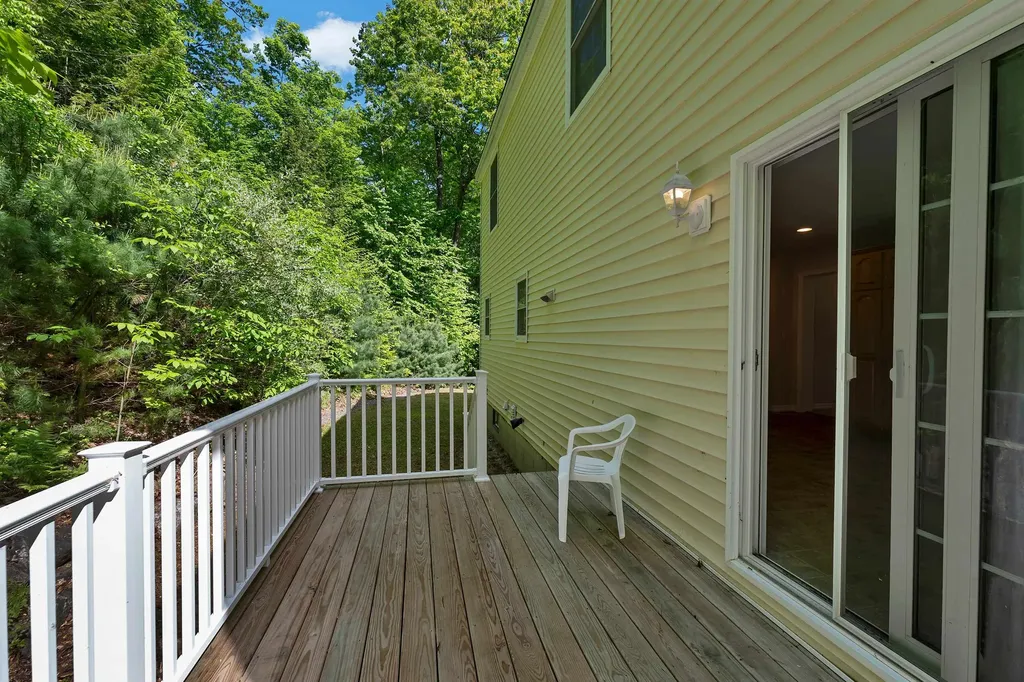 31 Cumberland Road Gilford NH 03249