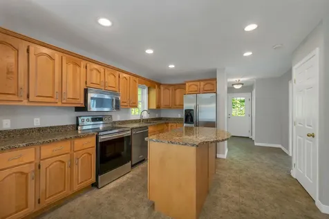 31 Cumberland Road Gilford NH 03249