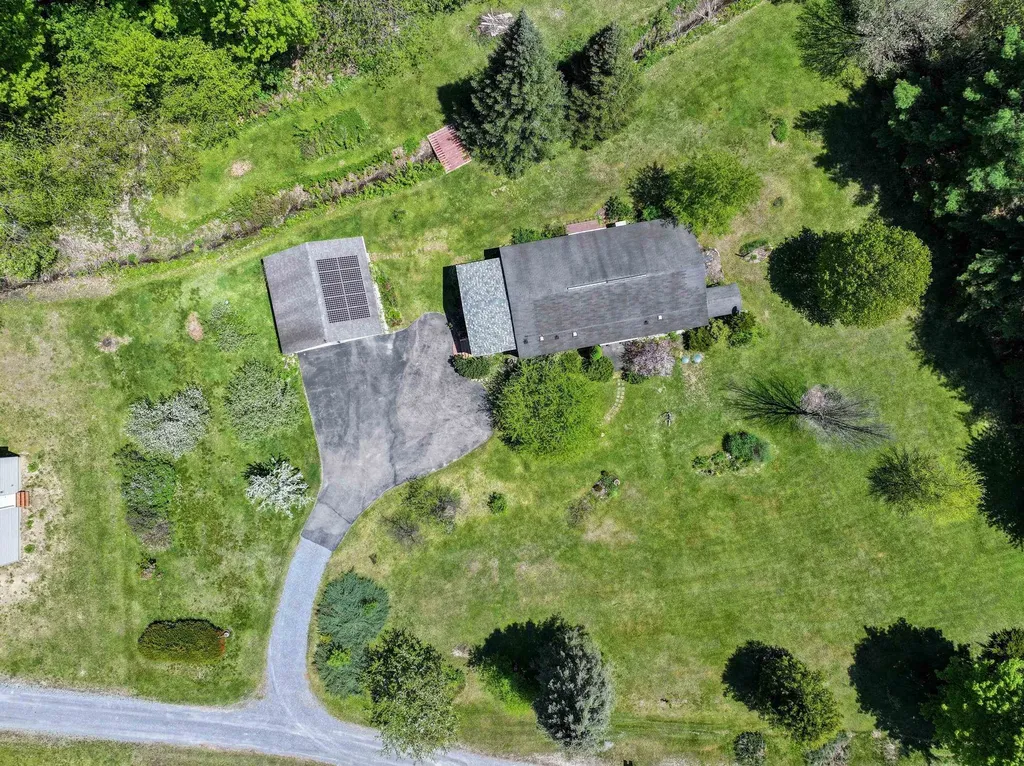 1974 West River Road Lincoln VT 05443