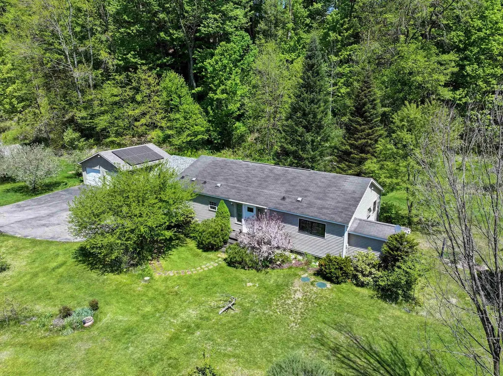 1974 West River Road Lincoln VT 05443