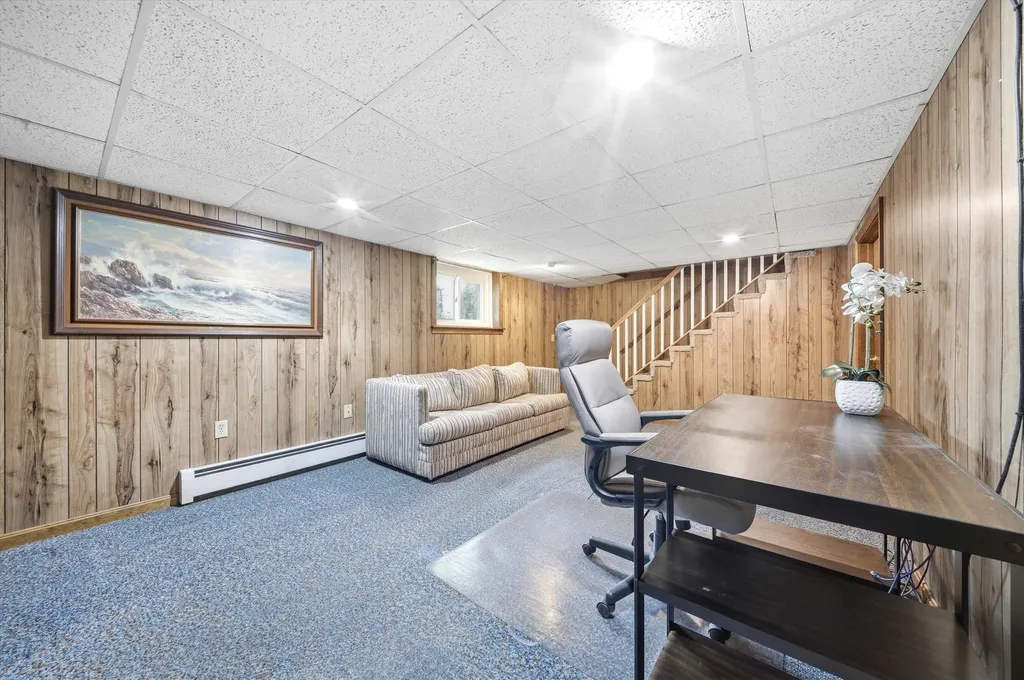55 Lavista Street Manchester NH 03103