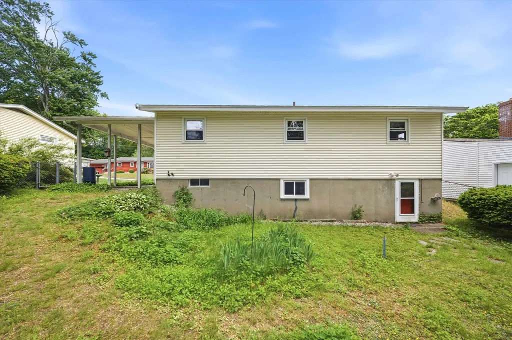 55 Lavista Street Manchester NH 03103